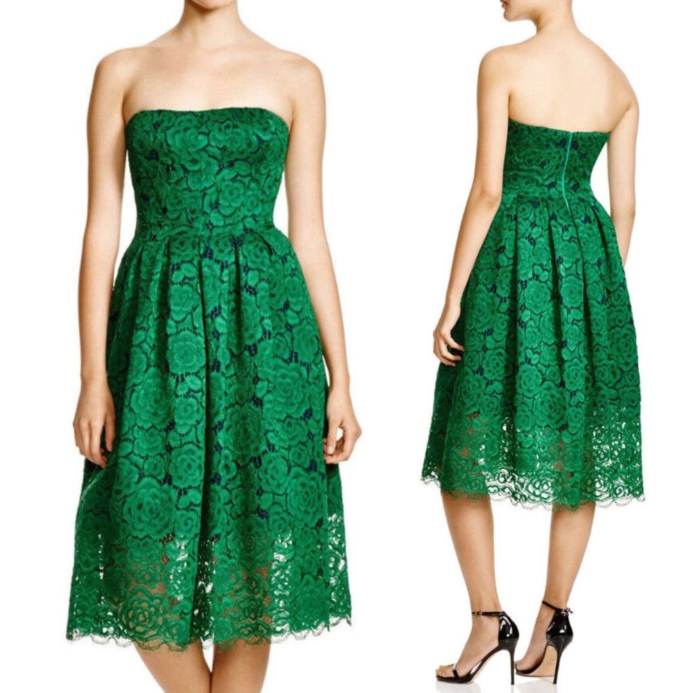 Vera Wang Dress Green Strapless Fit and Flare LIKE NEW